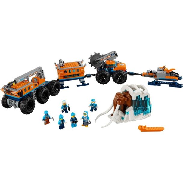 Arctic Mobile Exploration Base