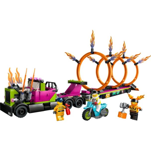 Stunt Truck & Ring of Fire Challenge